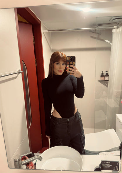 Boddy cavado com manga